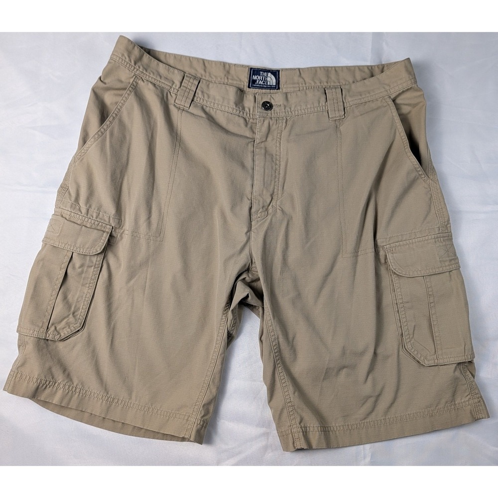 The North Face Mens Cargo Shorts Size 40 Tan Khaki Hiking Outdoor Flat Front